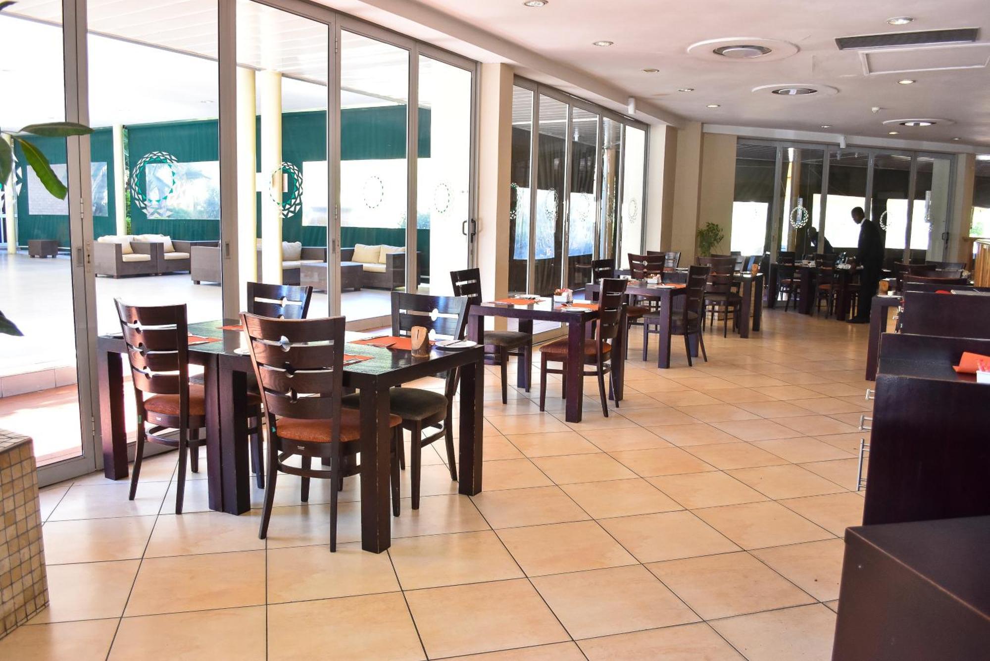 Cresta Lodge Gaborone Ngoại thất bức ảnh